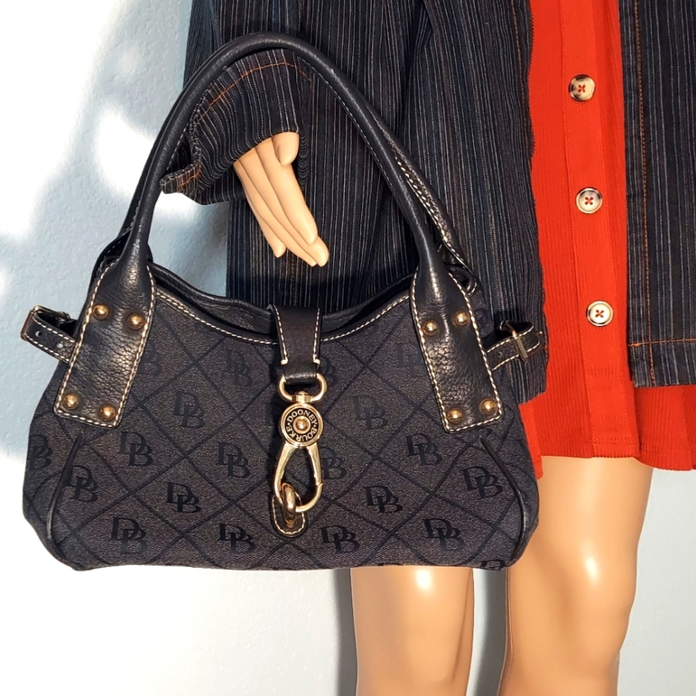 Ladies handbag